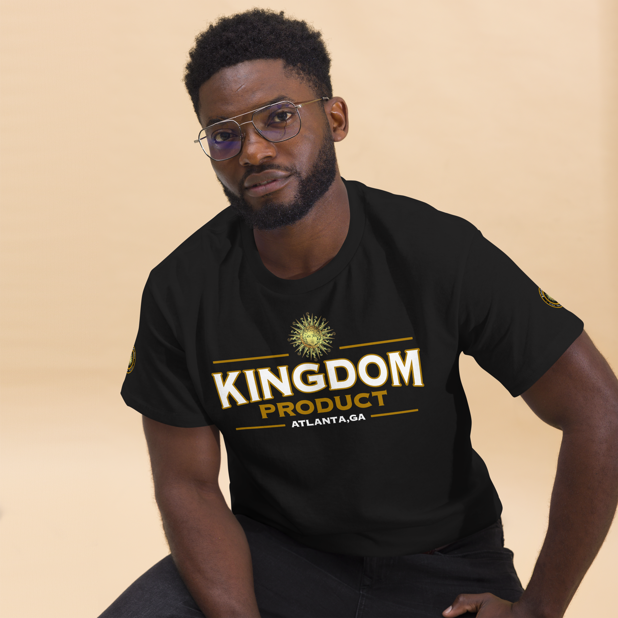 (Large) Centered KinGdomProduct OmeGa (T)